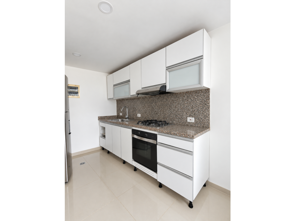 Casa en Arriendo, Rodadero sur a una cuadra del Mar — foto 4