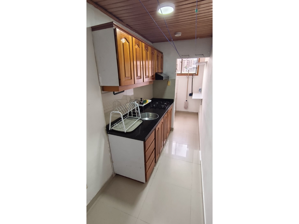 APARTAMENTO CERCA AL PARQUE DE LOS NOVIOS — foto 6