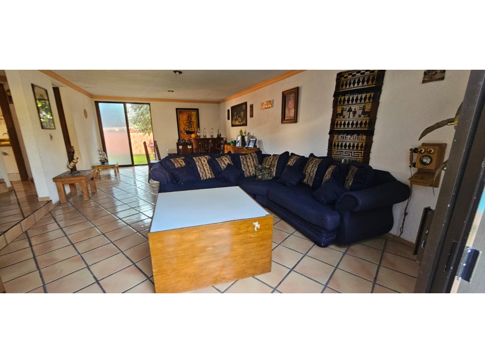 Tu Refugio Ideal en Burgos Cuernavaca: Casa con Alberca y Jardín — foto 5