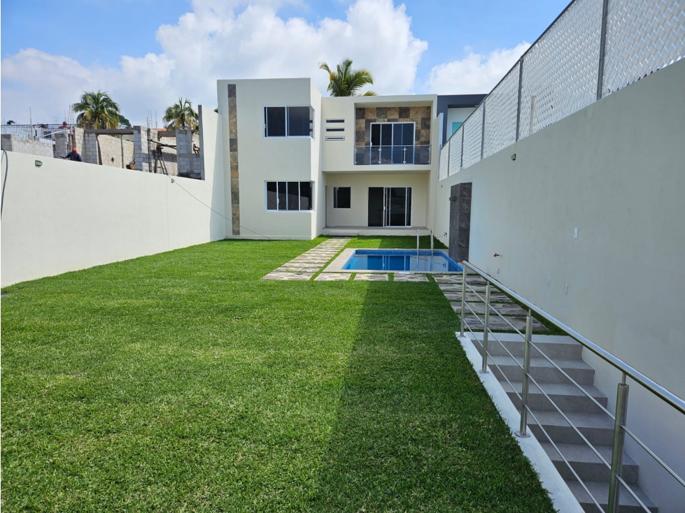 ¡PREVENTA, CASA CON ALBERCA Y JARDÃN PROPIO. BURGOS BUGAMBILIAS!