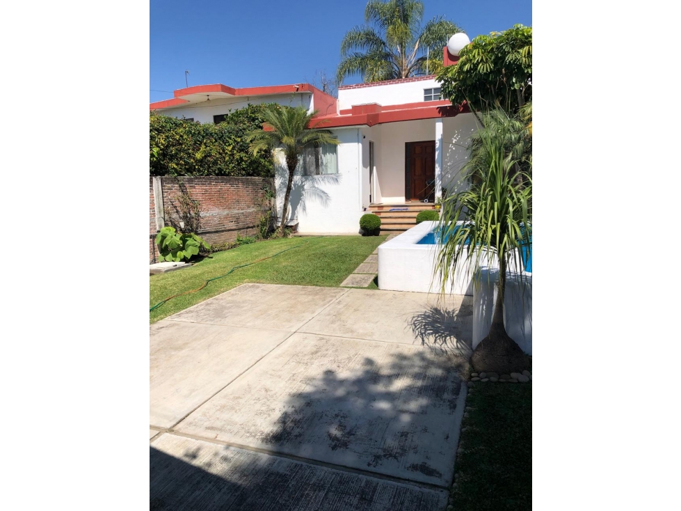CASA EN UN SOLO NIVEL EN ZONA NORTE - FRACCIONAMIENTO- VIGILANCIA