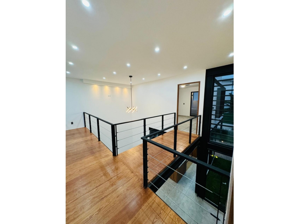 PRECIOSA CASA ESTILO MODERNO EN LOMAS DE COCOYOC — foto 5