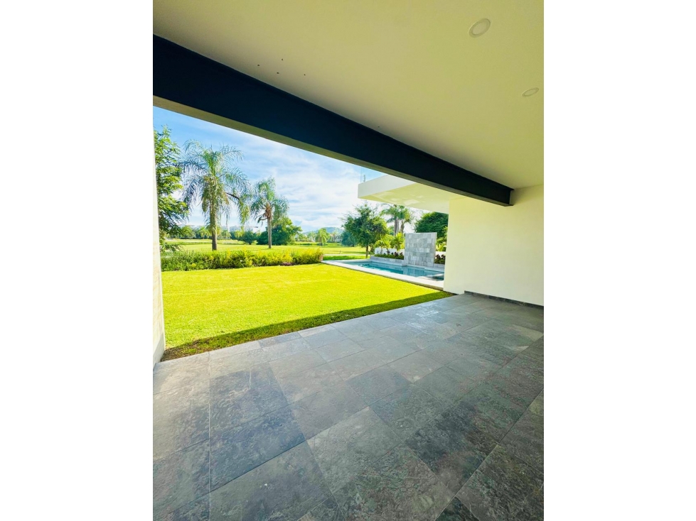 Residencia de Lujo en Campo de Golf con Vista al Lago $11,750,000 — foto 5