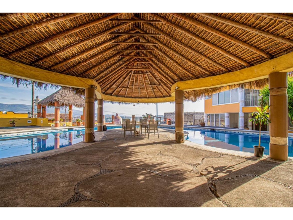 Vive En Burgos Bugambilias: Casa en Condominio con Jardín y Alberca — foto 4