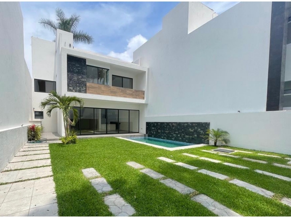 ESTRENA CASA CON ALBERCA PRIV. EN CUERNAVACA
