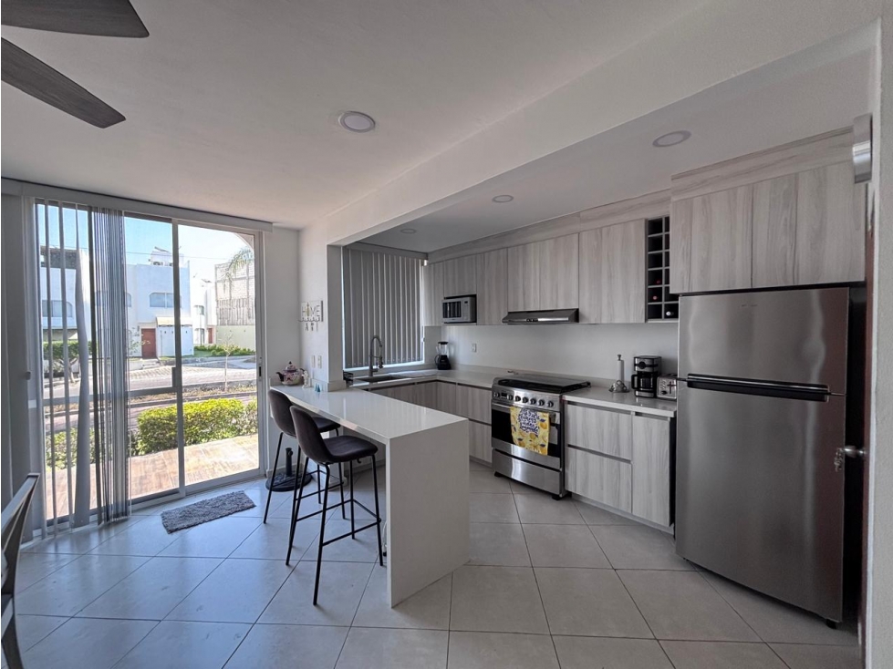 Casa en Venta en Tequesquitengo, Morelos $3,200.00 - 3