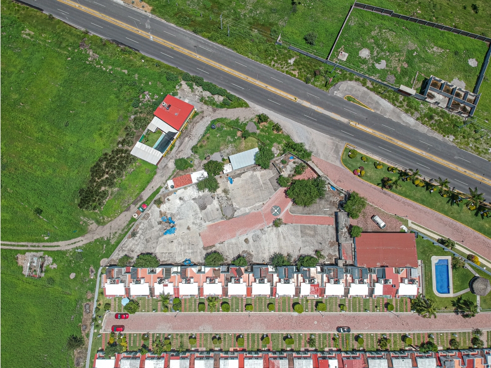 Terreno en Venta en Tequesquitengo: Oportunidad Única de Inversión - 6