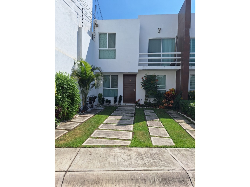 CASA EN CONDOMINIO EN VENTA | LOMAS DE TRUJILLO