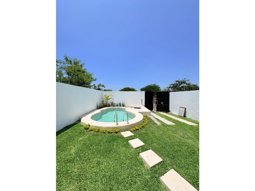 CASA EN VENTA ZONA TEQUESQUITENGO CON VISTA AL LAGO - 2