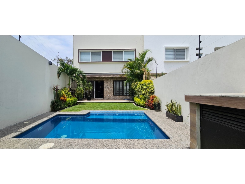 Casa en Venta | Lomas Cuernavaca Privacidad, Confort y Estilo