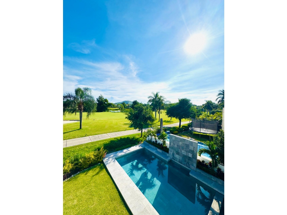 Residencia de Lujo en Campo de Golf con Vista al Lago $11,750,000 — foto 4