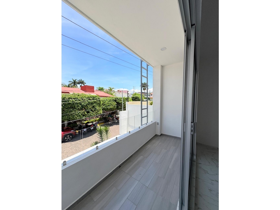 MASTER HOUSE ZONA BURGOS BUGAMBILIAS — foto 4