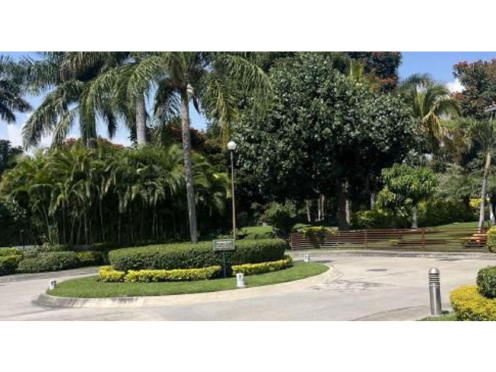 CASA EN VENTA CON DOBLE VIGILANCIA EN PARAISO COUNTRY — foto 2