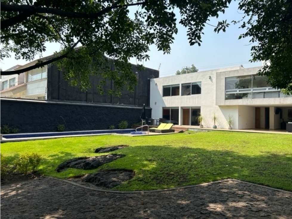 Residencia de Lujo en Venta en Jardines del Pedregal, CDMX - 3