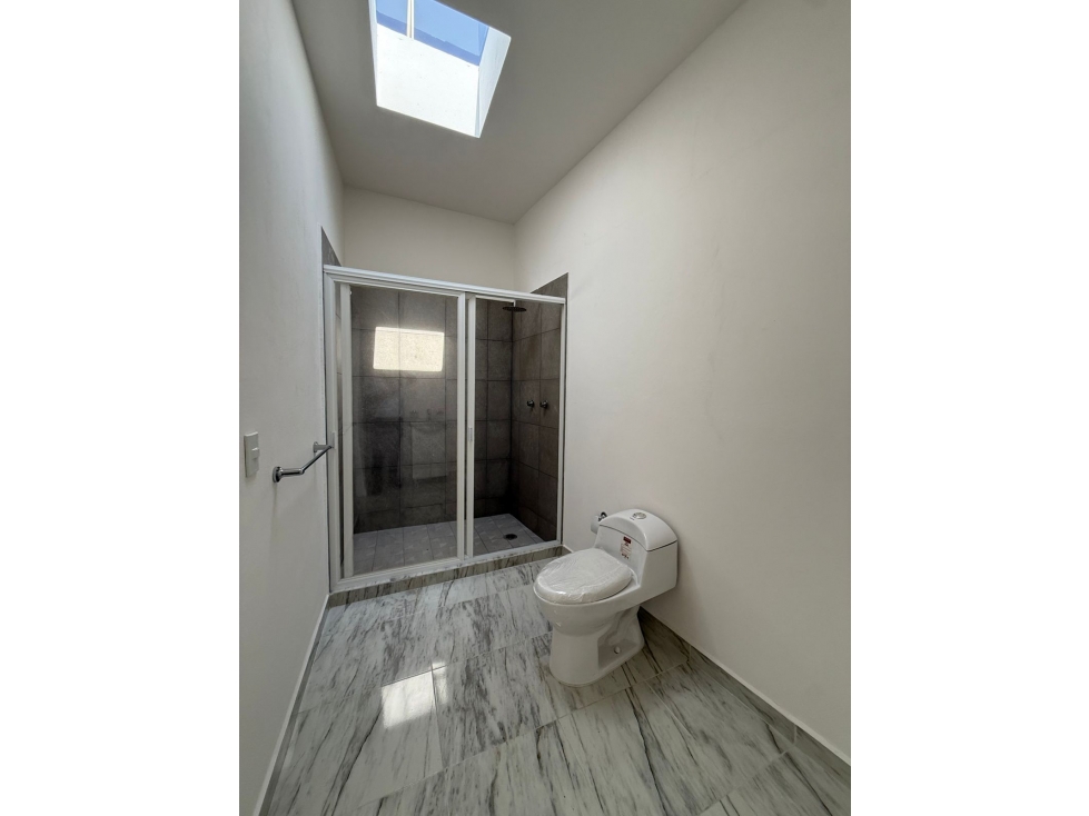 Casa Moderna Minimalista en Fracc. Brisas Exclusividad y Confort — foto 4