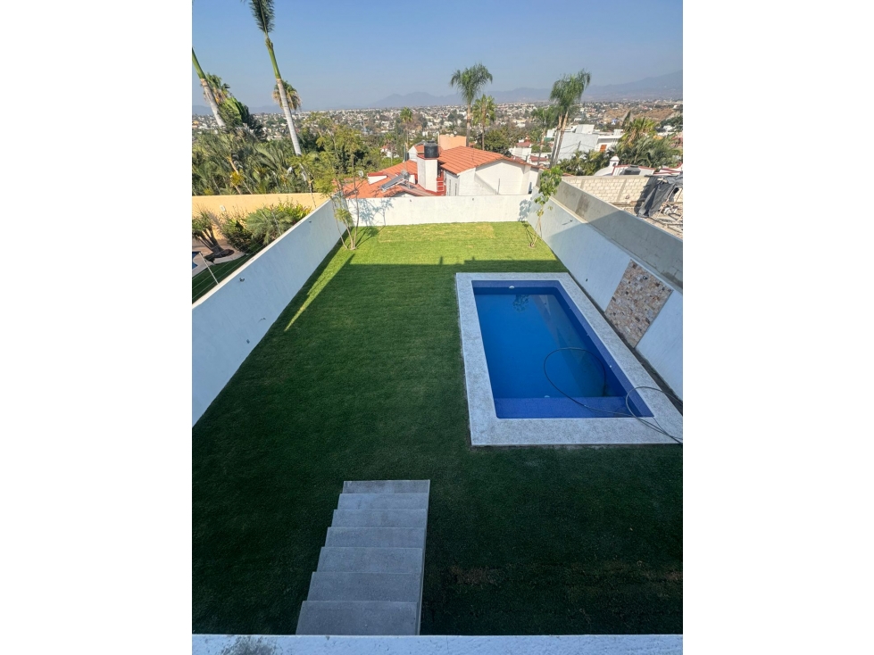EXCLUSIVA RESIDENCIA, NUEVA CON ALBERCA Y TERRAZA EN BURGOS — foto 4