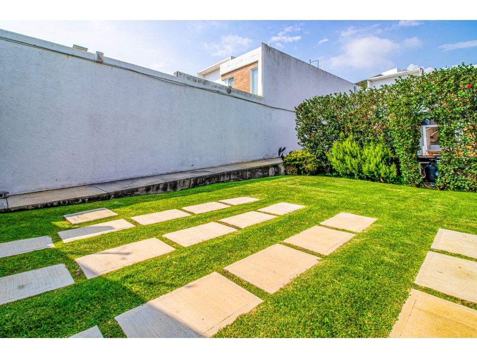 Casa de 2 Niveles con Alberca Ubicación Premium en Lomas de Trujillo — foto 6