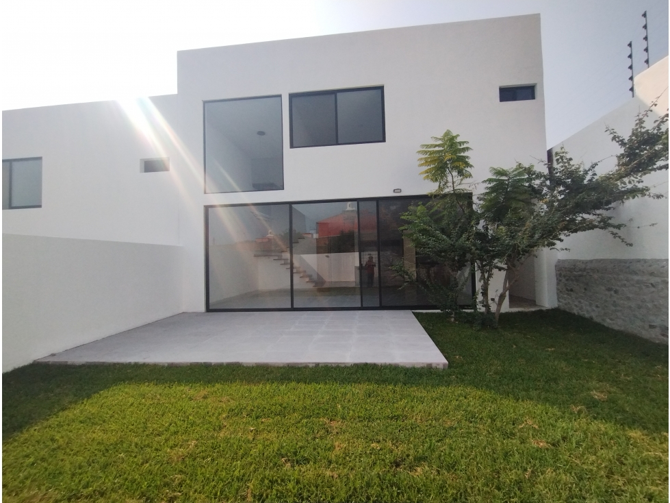 ESTRENA CASA MODERNA DOBLE ALTURA. ROOF GARDEN, ALBERCA Y JARDIN - 5