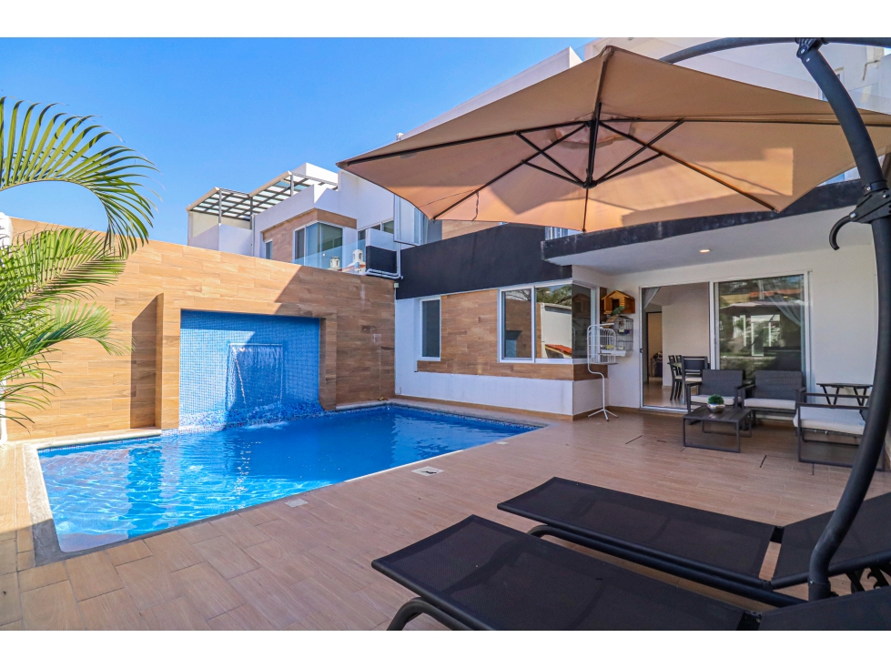 HERMOSA CASA MODERNA, GRAN JARDIN Y ALBERCA PRIVADA - 6