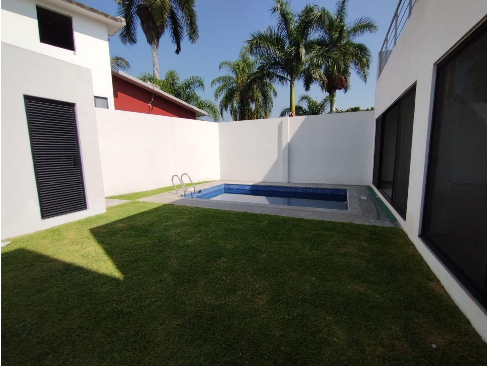 Casa en venta con doble seguridad en Lomas de Cuernavaca. - 5
