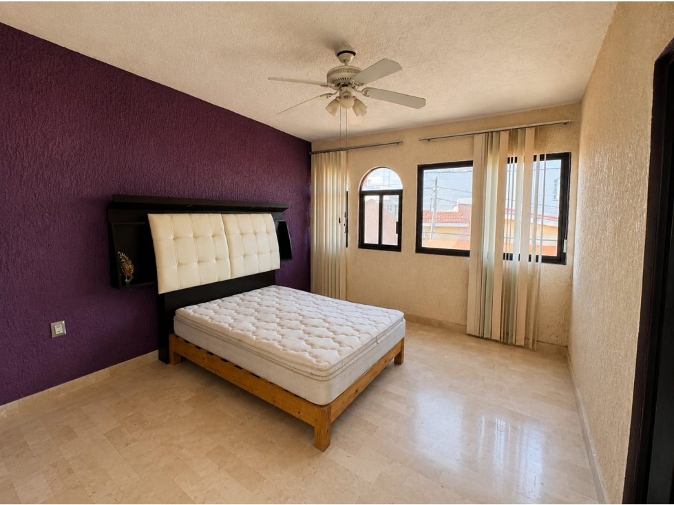 CASA EN VENTA ZONA BURGOS BUGAMBILIAS - 4