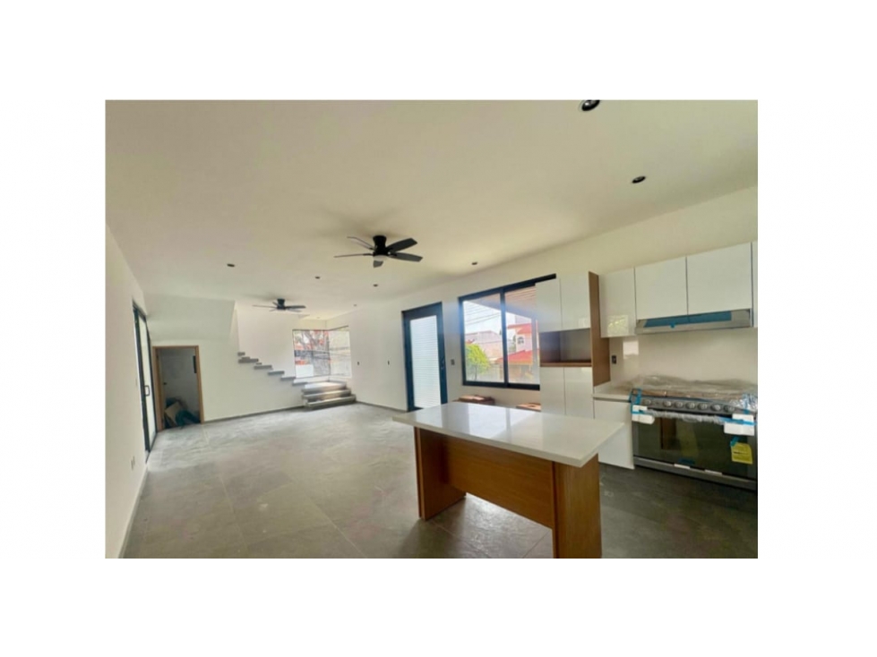 ESTRENA HERMOSA CASA EN LOMAS DE COCOYOC - 6