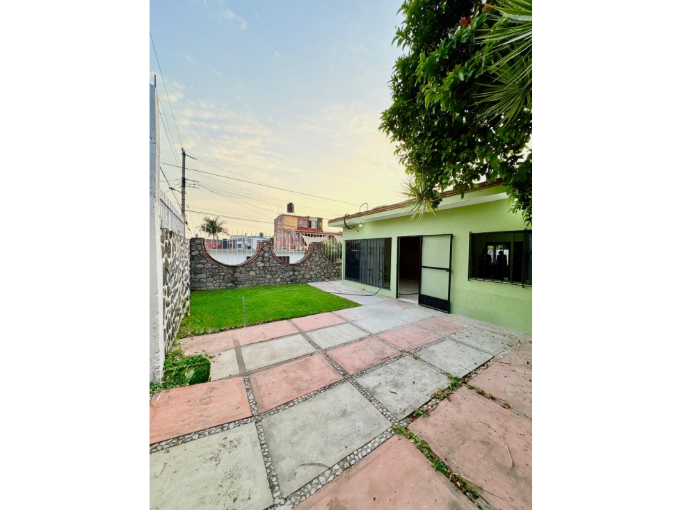 CASA DE UN NIVEL EN VENTA ZONA JIUTEPEC - 3