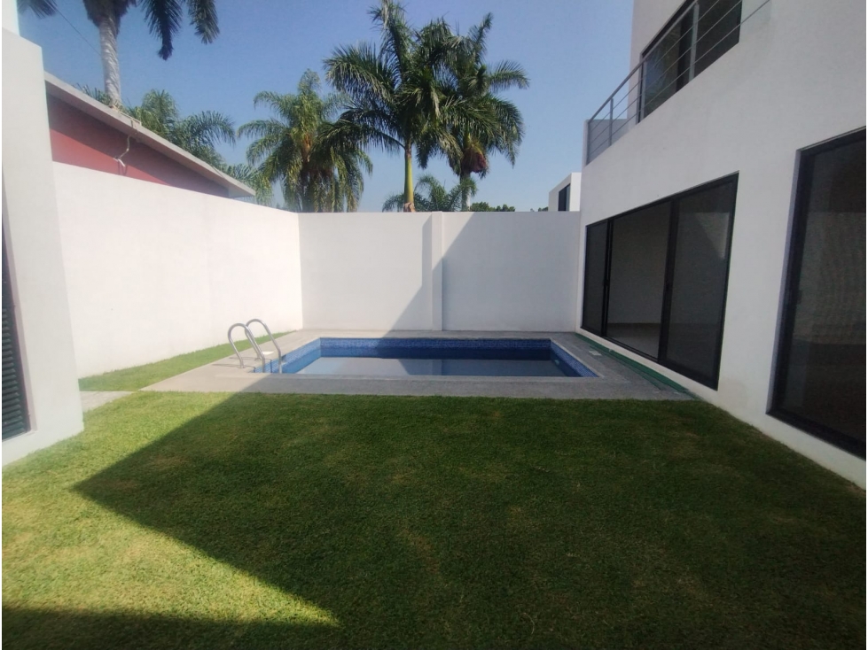Casa en venta con doble seguridad en Lomas de Cuernavaca. - 6
