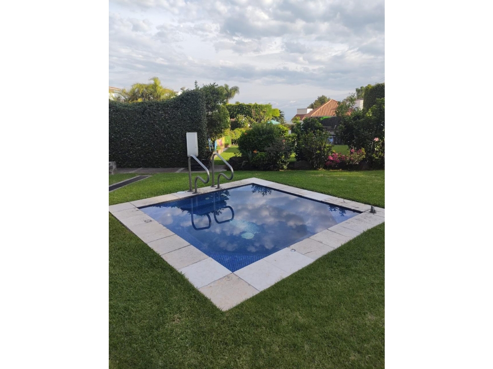 AMPLITUD, SEGURIDAD Y UBICACIÓN RESIDENCIA EN LOMAS DE CORTÉS - 4