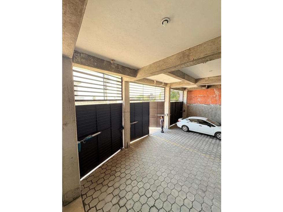 CASA EN VENTA ZONA LOMAS TRUJILLO A DOS CUADRAS DE CLUB BURGOS — foto 5