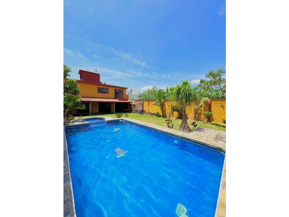 CASA EN VENTA ZONA BURGOS BUGAMBILIAS - 1