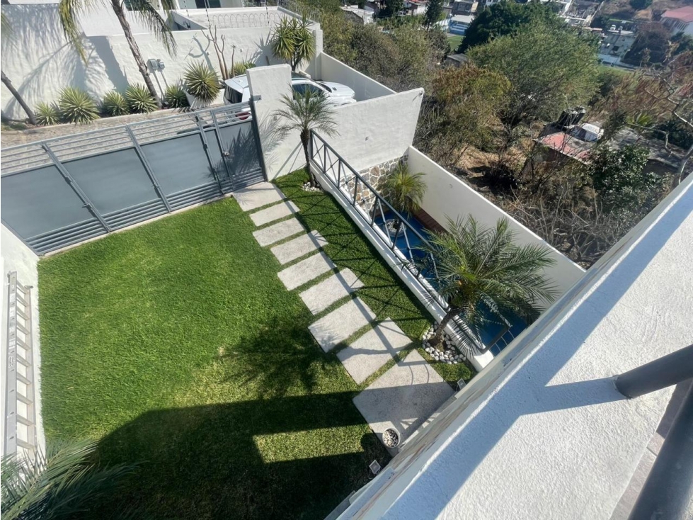 CASA EN VENTA CON ALBERCA EN PRIVADA LOMAS TRUJILLO - 6