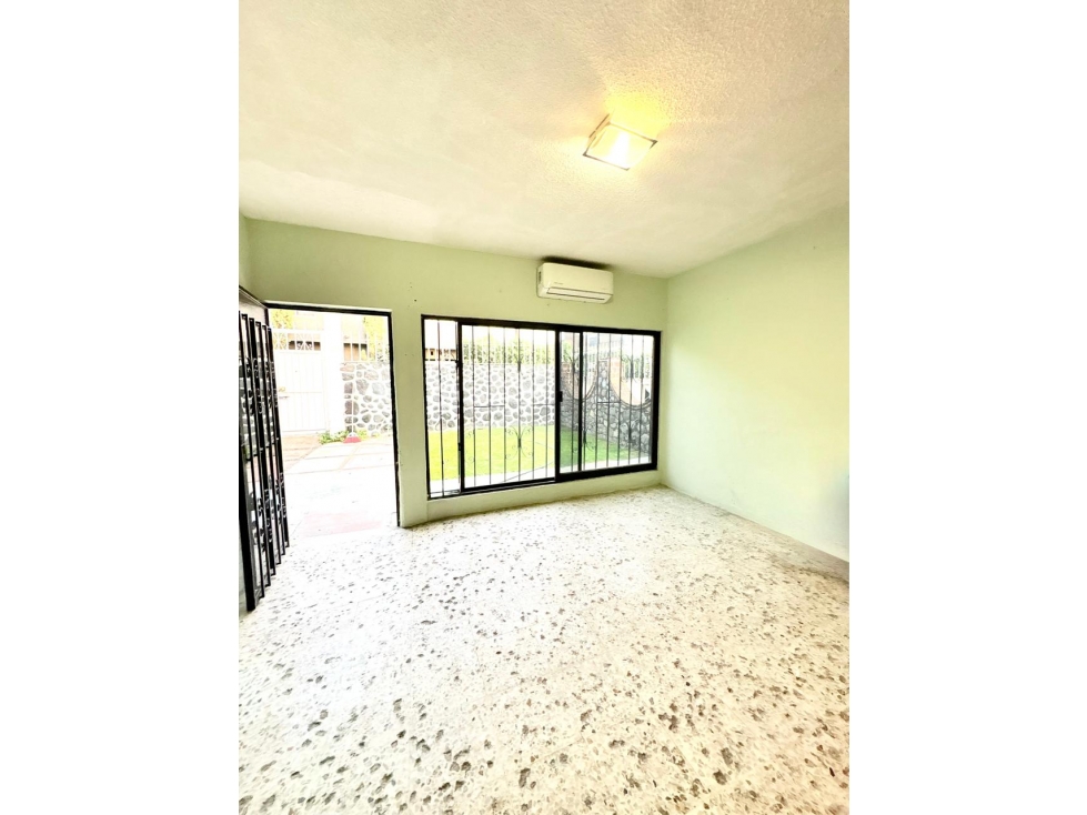 CASA DE UN NIVEL EN VENTA ZONA JIUTEPEC - 6