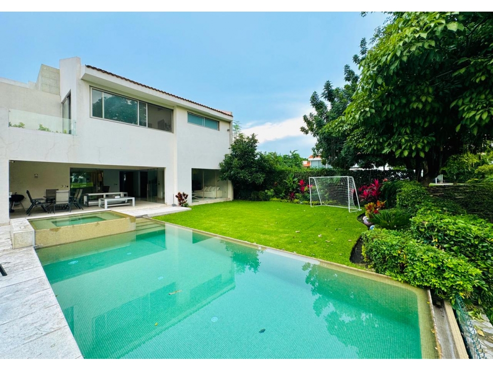 Espectacular Casa en Paraiso Country Club - 1