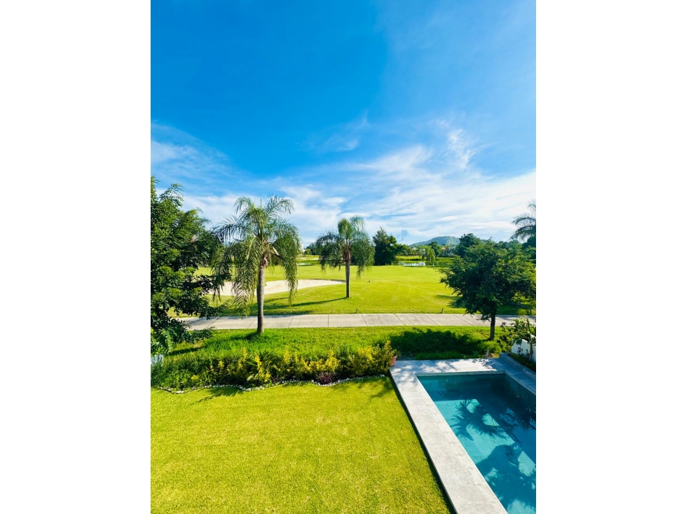 Residencia de Lujo en Campo de Golf con Vista al Lago $11,750,000 — foto 6