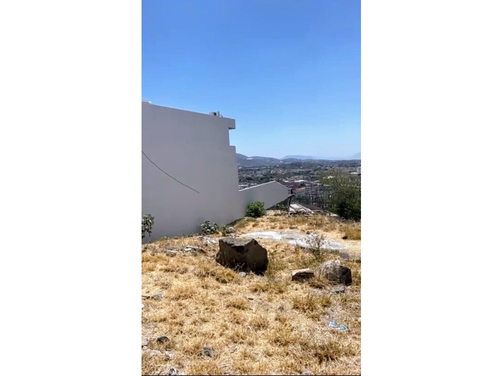 Terreno en la Exclusiva Zona de Burgos Corinto. Es ideal para ti ! - 4