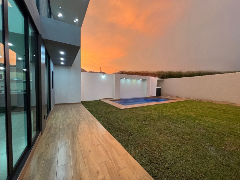 Casa Súper Moderna Estilo Minimalista Acabados de Lujo - 3