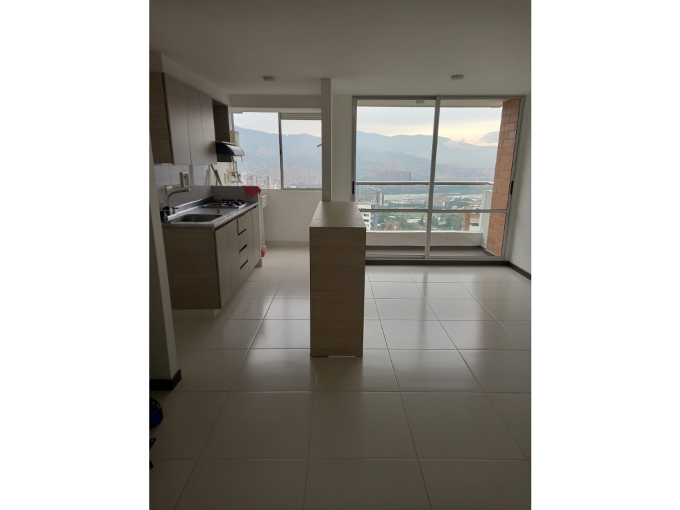 APARTAMENTO UBICADO ENVIGADO CUENCA
