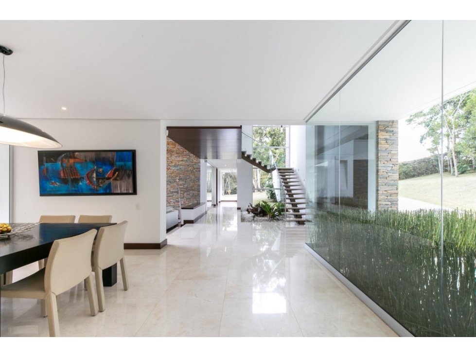 CASA UBICADA EN UNA DE LAS MEJORES URBANIZACIONES DE LLANOGRANDE — foto 4