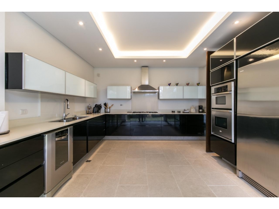 CASA UBICADA EN UNA DE LAS MEJORES URBANIZACIONES DE LLANOGRANDE — foto 2