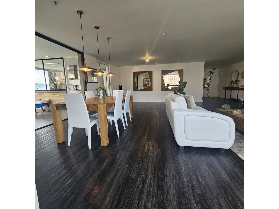 APARTAMENTO EXCLUSIVO CON VISTA A MEDELLIN SITUADO EN LOS BALSOS — foto 3