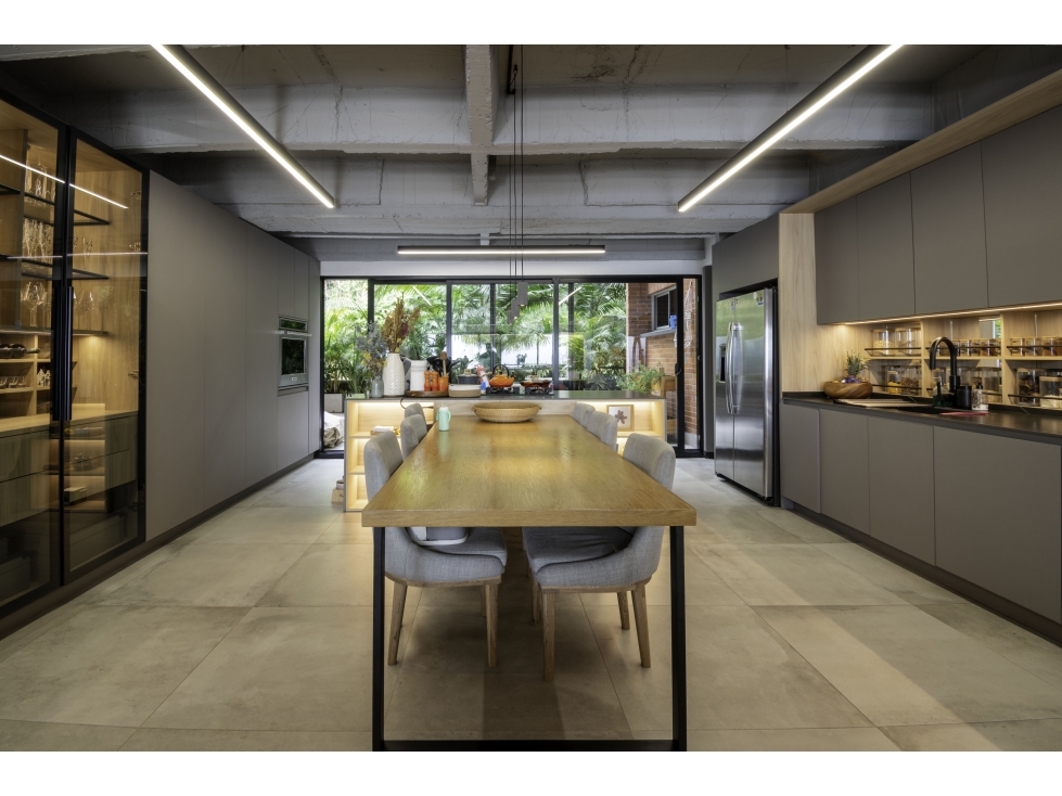 APARTAMENTO REMODELADO SITUADO EN LA TRANSVERSAL SUPERIOR — foto 3