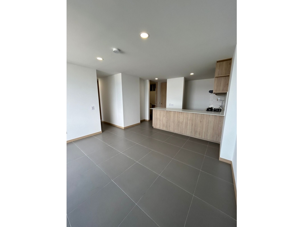 APARTAMENTO SITUADO A 5 MINUTOS DEL POBLADO PARA ESTRENAR — foto 2