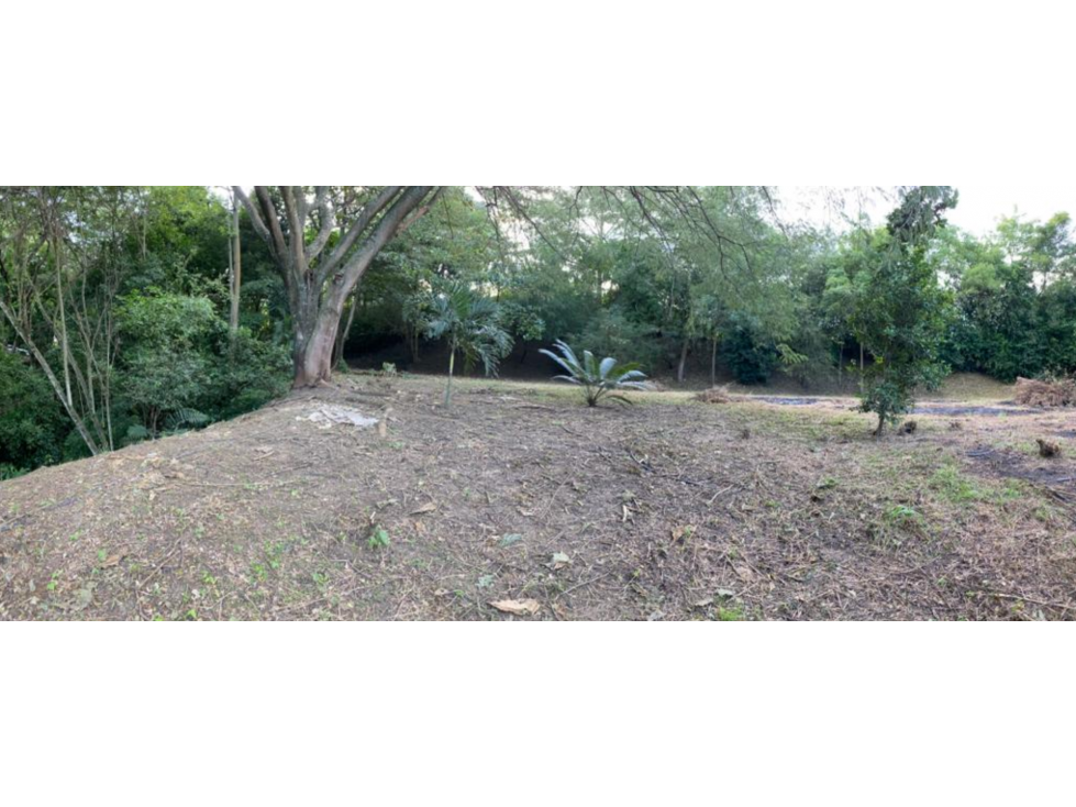 VENTA DE LOTE EN UNIDAD CERRADA EN SANTA FE DE ANTIOQUIA — foto 2