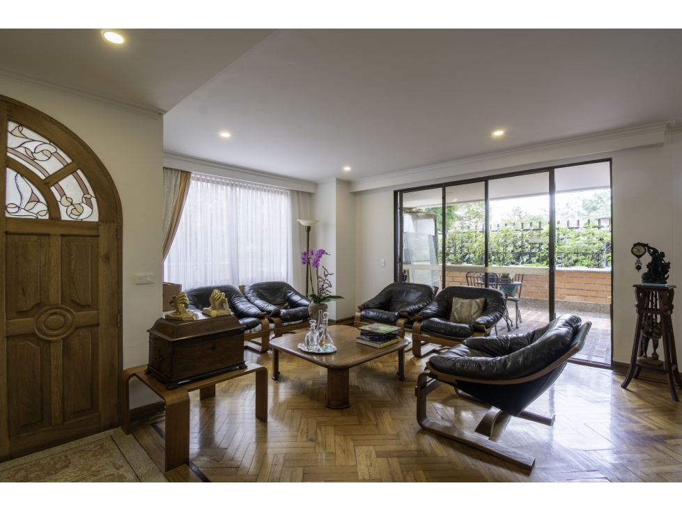 APARTAMENTO PARA LA VENTA EN LA 34 EN EL POBLADO — foto 2