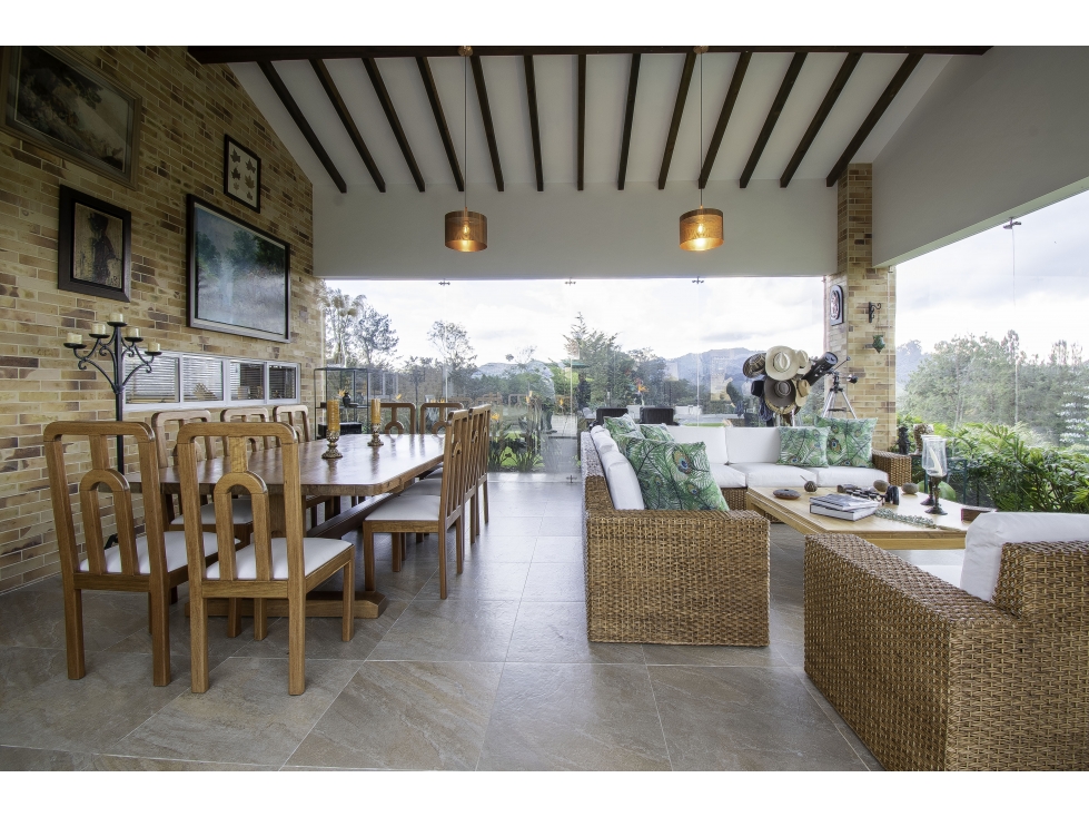 CASA CON LOTE INDEPENDIENTE SITUADA POR EL SECTOR PANTANILLO — foto 4