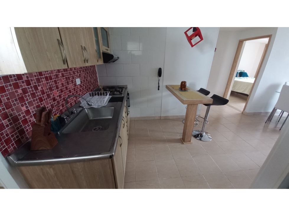 APARTAMENTO DE 2 HABITACIONES AMOBLADO EN EL NORTE DE ARMENIA — foto 4