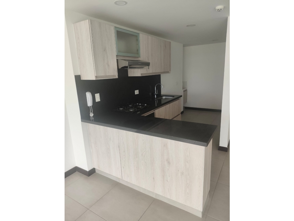 Apartamento de 3 habitaciones en renta avenida centenario — foto 5