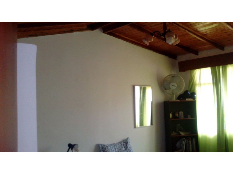 Vivienda familiar en barrio residencial 1106 - 4