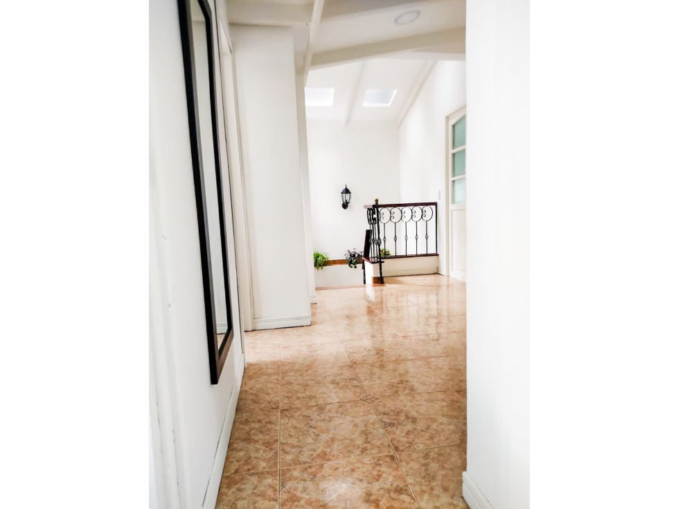 Hermosa casa de dos pisos al norte de Armenia, Quindío 2062 — foto 6